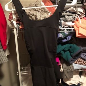 lulu lemon black crossed back tank!